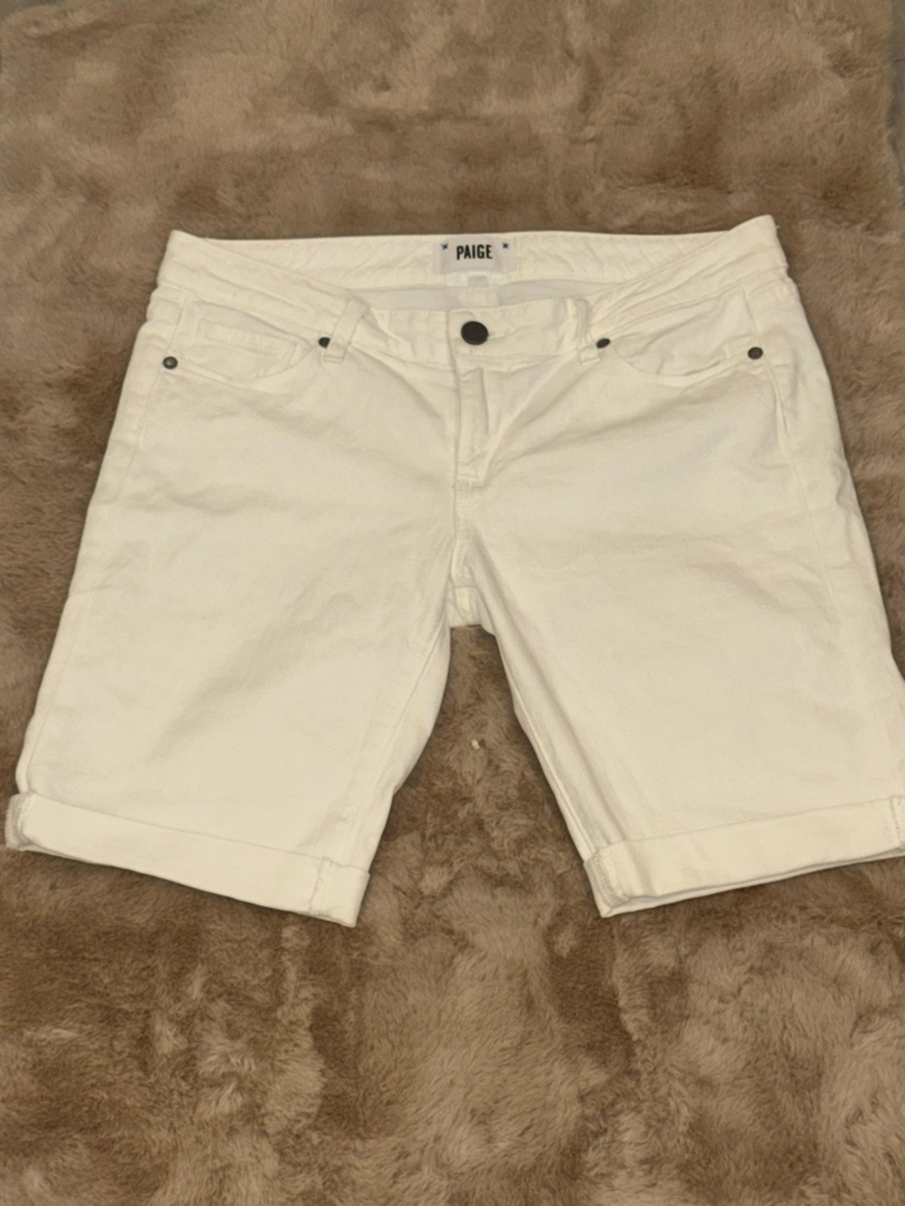 PAIGE Jax Bermuda Shorts White Size 28 Mid Rise Stretch Denim - Picture 3 of 5